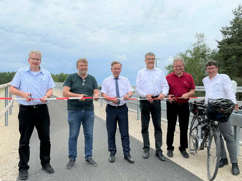 Eröffnung des Geh-/Radweges auf der Autobahnbrücke zwischen Hannberg und Röhrach