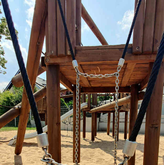 20210723 vg hessdorf spielplatz am sportplatz 06o-2416x2418-626x627